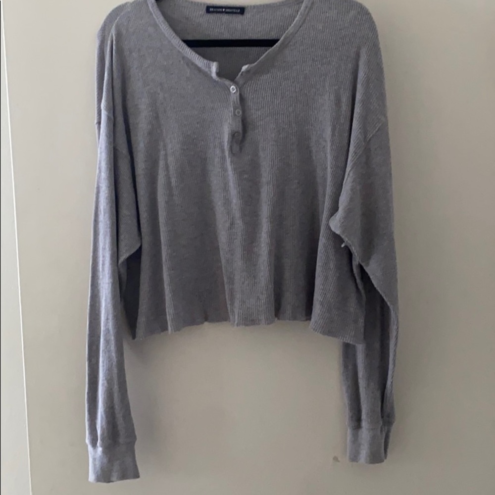 Brandy Melville Grey long sleeve crop top